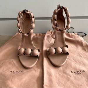 ALAIA BOMBE ANKLE-STRAP LEATHER SANDALS